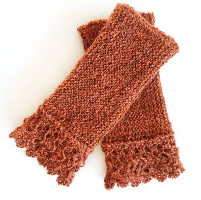 Hovedbilde Kveldsro pulsvarmere (strikkepakke)